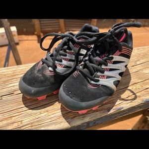 Youth girl softball cleats (used)